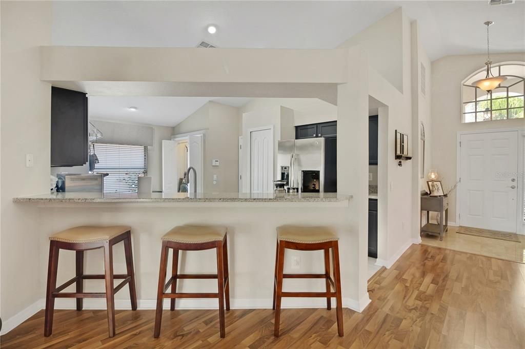 For Sale: $365,000 (4 beds, 3 baths, 1831 Square Feet)