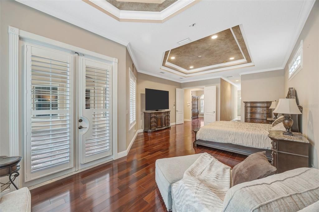 En Venta: $1,695,000 (5 camas, 4 baños, 4914 Pies cuadrados)
