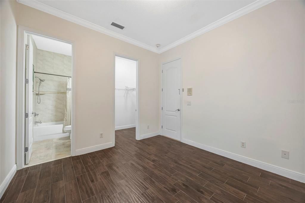 En Venta: $1,695,000 (5 camas, 4 baños, 4914 Pies cuadrados)