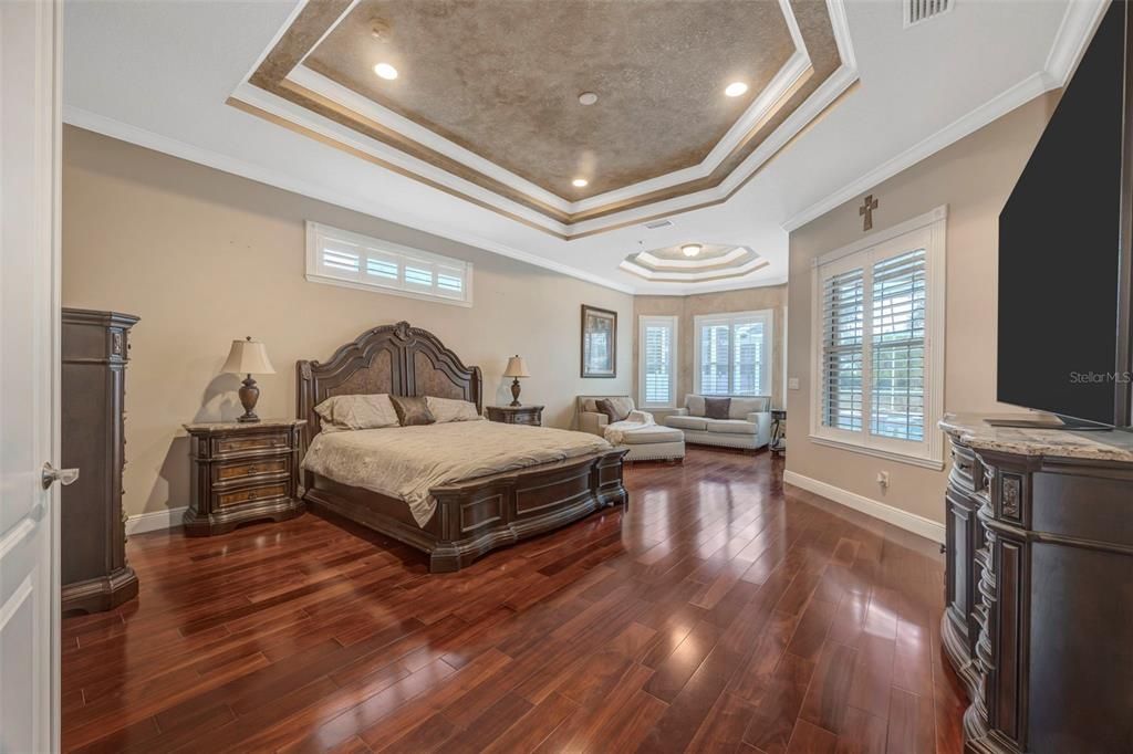 En Venta: $1,695,000 (5 camas, 4 baños, 4914 Pies cuadrados)