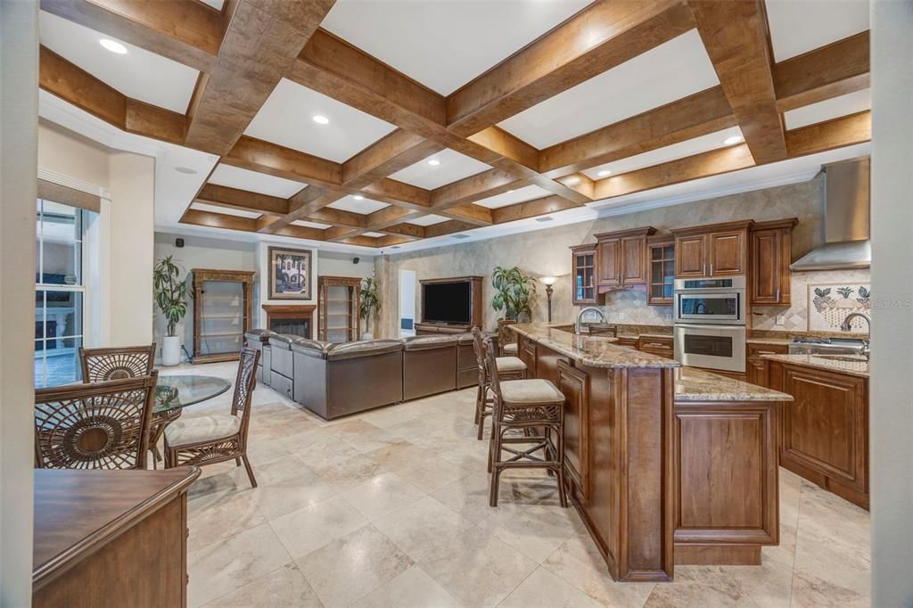 En Venta: $1,695,000 (5 camas, 4 baños, 4914 Pies cuadrados)