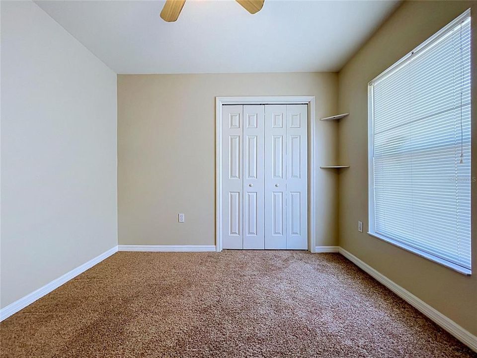 For Sale: $499,900 (5 beds, 3 baths, 2060 Square Feet)