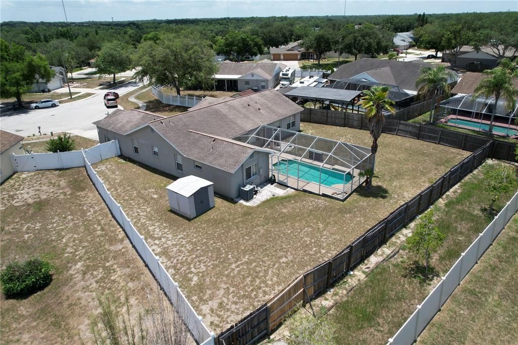 For Sale: $499,900 (5 beds, 3 baths, 2060 Square Feet)