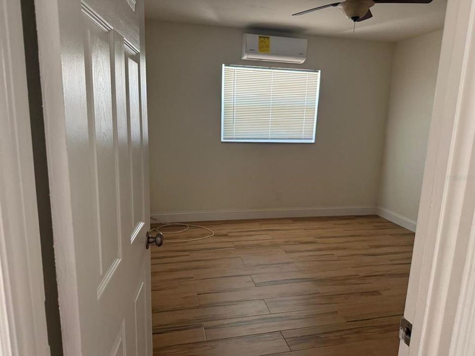 В аренду: $1,695 (1 спален, 1 ванн, 700 Квадратных фут)