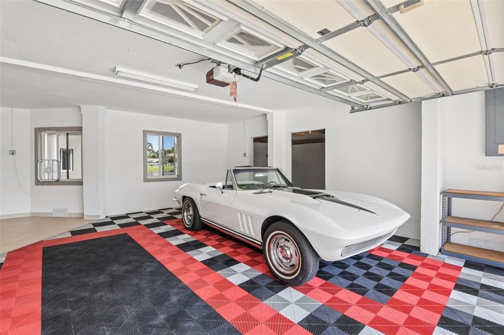 На продажу: $1,150,000 (4 спален, 3 ванн, 4386 Квадратных фут)