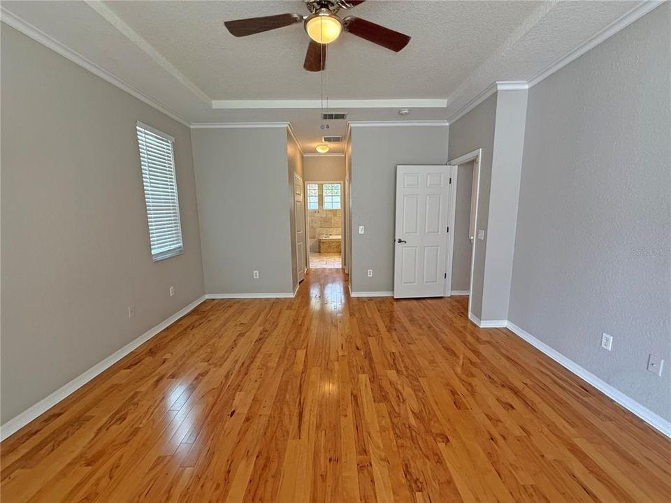 For Sale: $494,900 (3 beds, 2 baths, 2259 Square Feet)