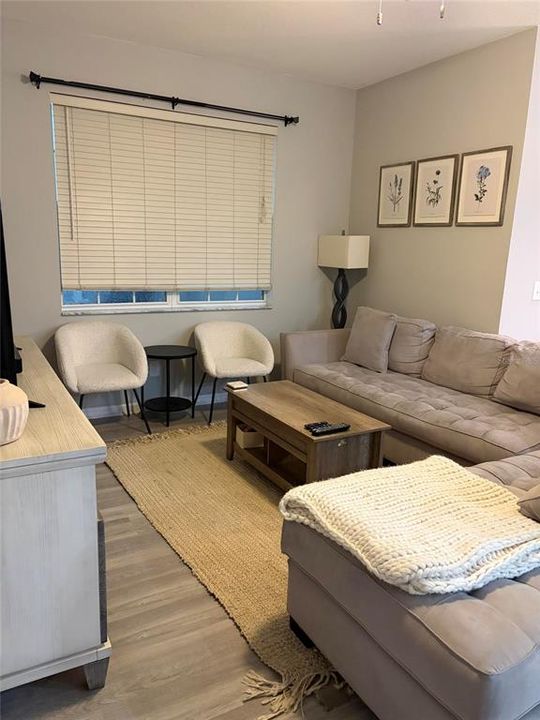 For Rent: $2,700 (3 beds, 2 baths, 2008 Square Feet)