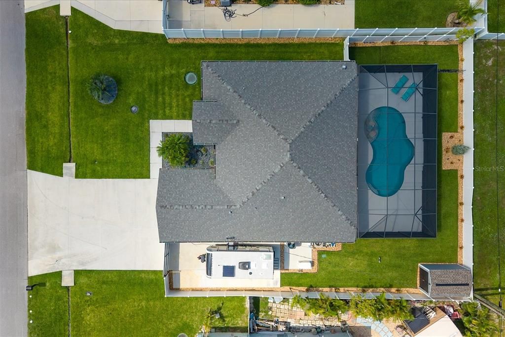 En Venta: $639,900 (4 camas, 2 baños, 1705 Pies cuadrados)