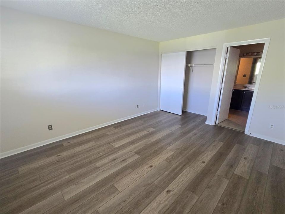 For Rent: $1,650 (2 beds, 2 baths, 948 Square Feet)