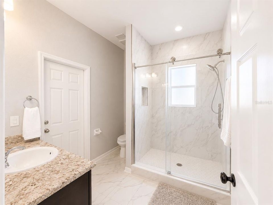 For Sale: $470,000 (4 beds, 3 baths, 2339 Square Feet)