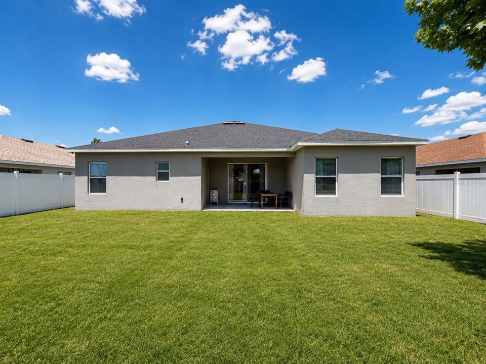 For Sale: $470,000 (4 beds, 3 baths, 2339 Square Feet)