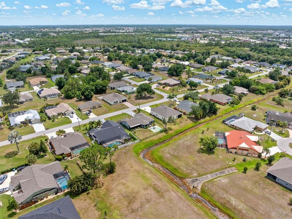 На продажу: $339,800 (3 спален, 2 ванн, 1780 Квадратных фут)