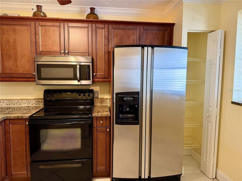 В аренду: $1,900 (2 спален, 2 ванн, 1115 Квадратных фут)
