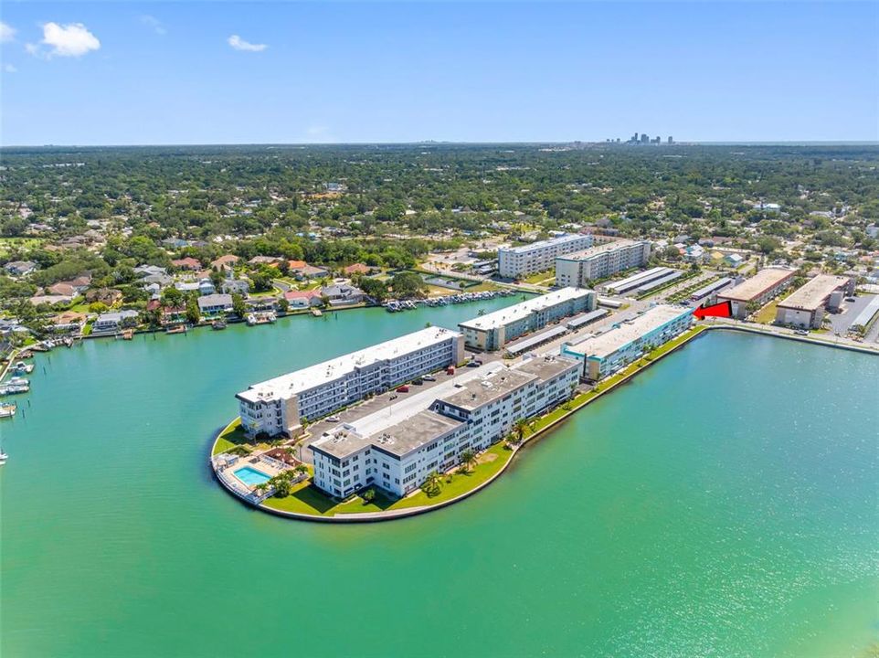 На продажу: $325,000 (2 спален, 2 ванн, 1250 Квадратных фут)
