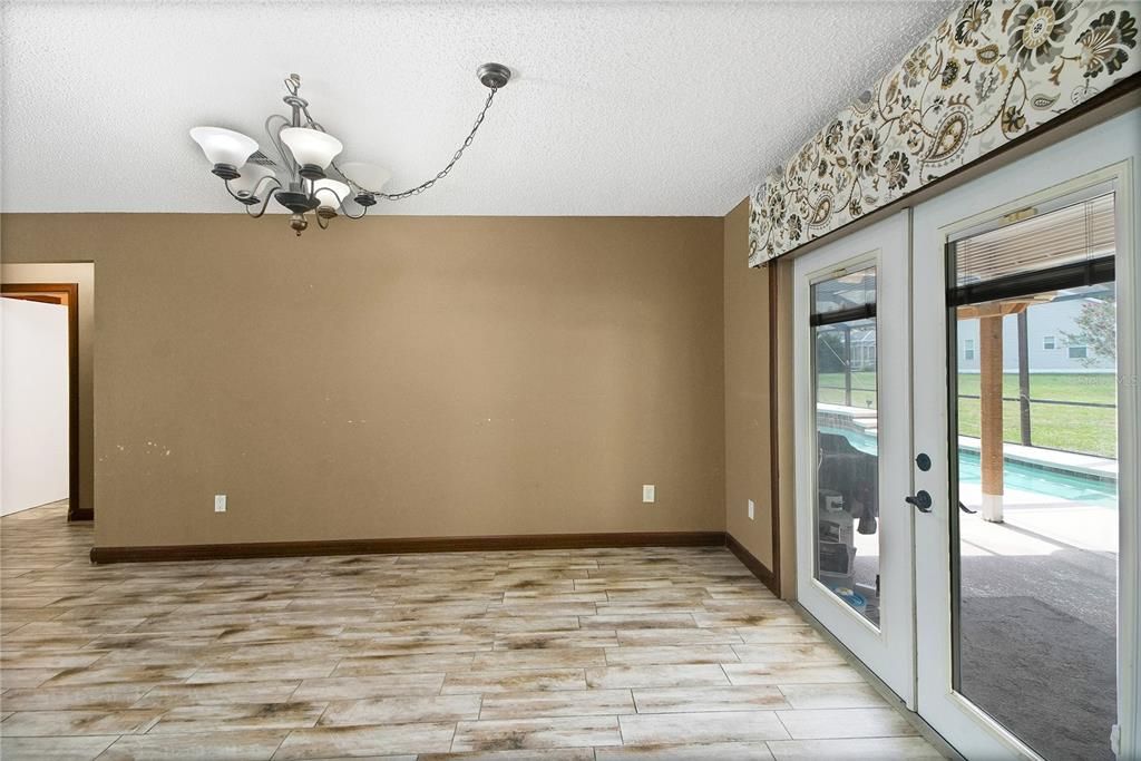На продажу: $349,500 (3 спален, 2 ванн, 1488 Квадратных фут)