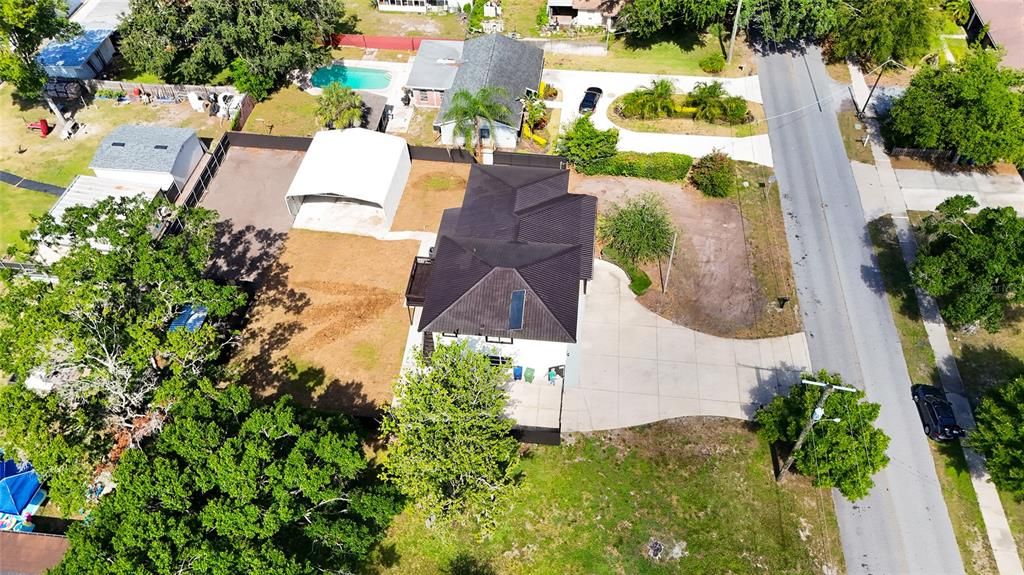 En Venta: $730,000 (4 camas, 3 baños, 2335 Pies cuadrados)