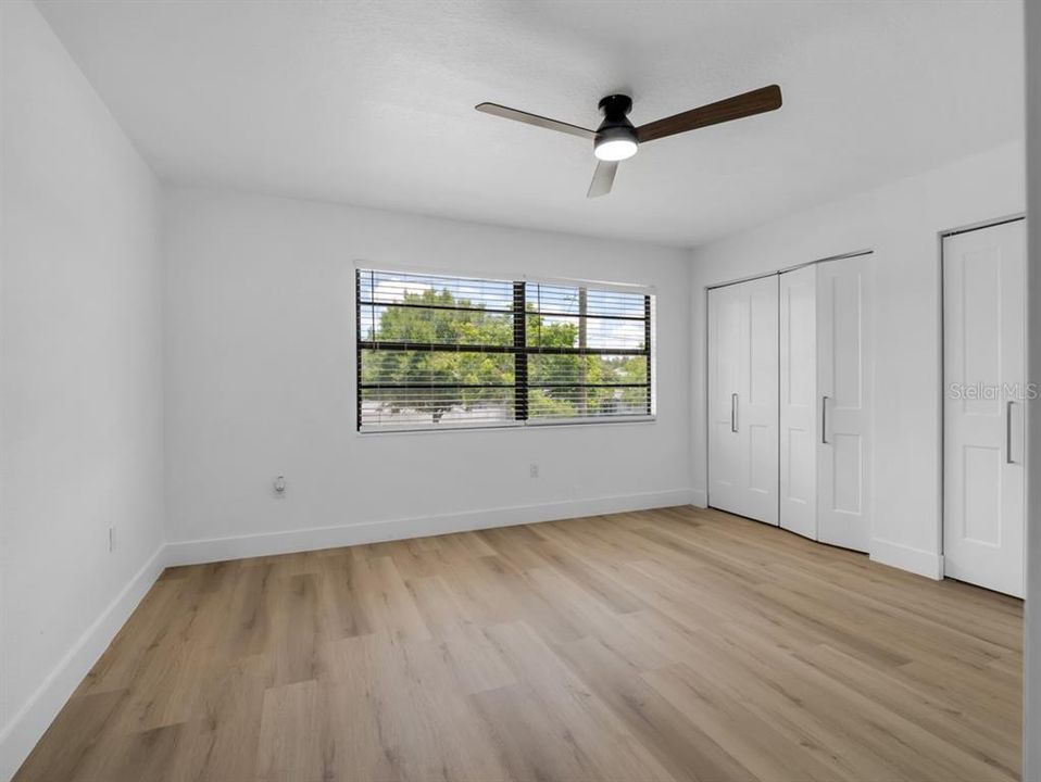 En Venta: $730,000 (4 camas, 3 baños, 2335 Pies cuadrados)