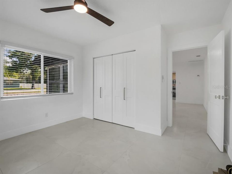En Venta: $730,000 (4 camas, 3 baños, 2335 Pies cuadrados)