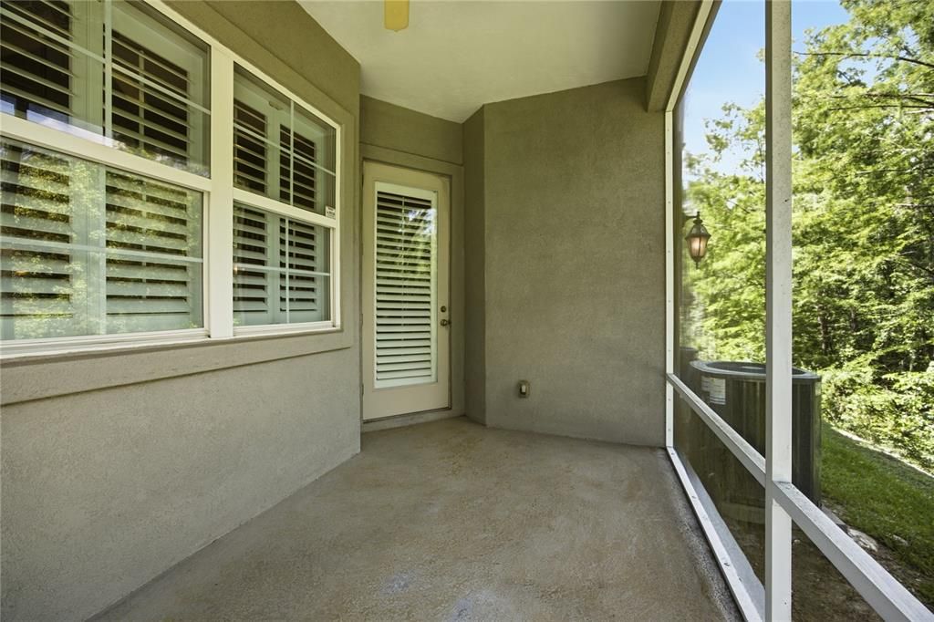 En Venta: $380,000 (3 camas, 2 baños, 2208 Pies cuadrados)
