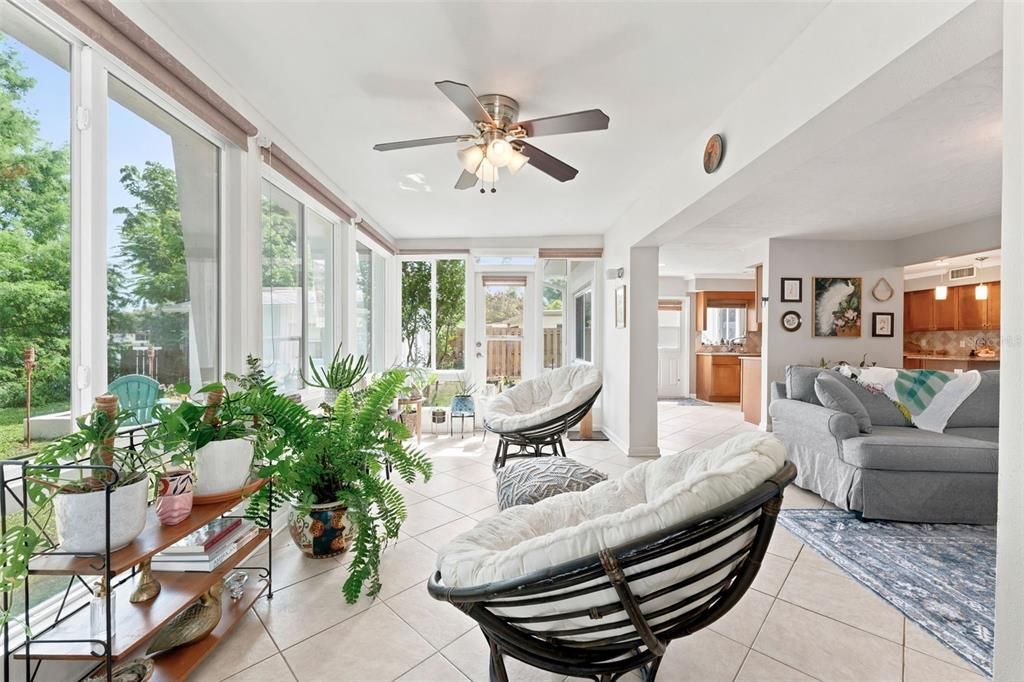 Active With Contract: $435,000 (3 beds, 2 baths, 1664 Square Feet)