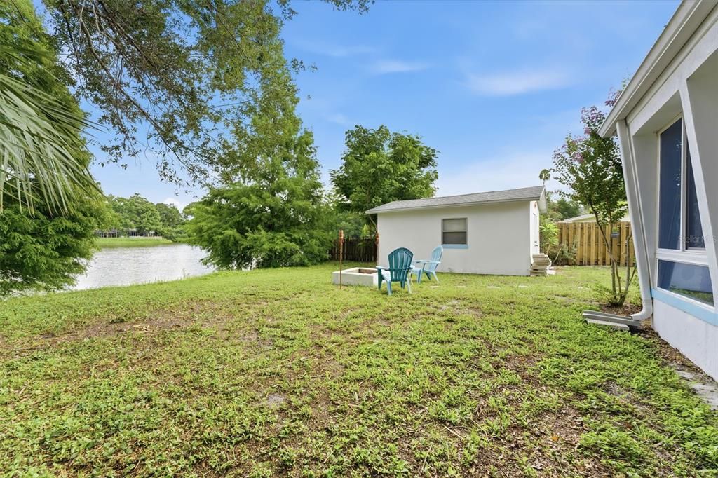 Active With Contract: $435,000 (3 beds, 2 baths, 1664 Square Feet)