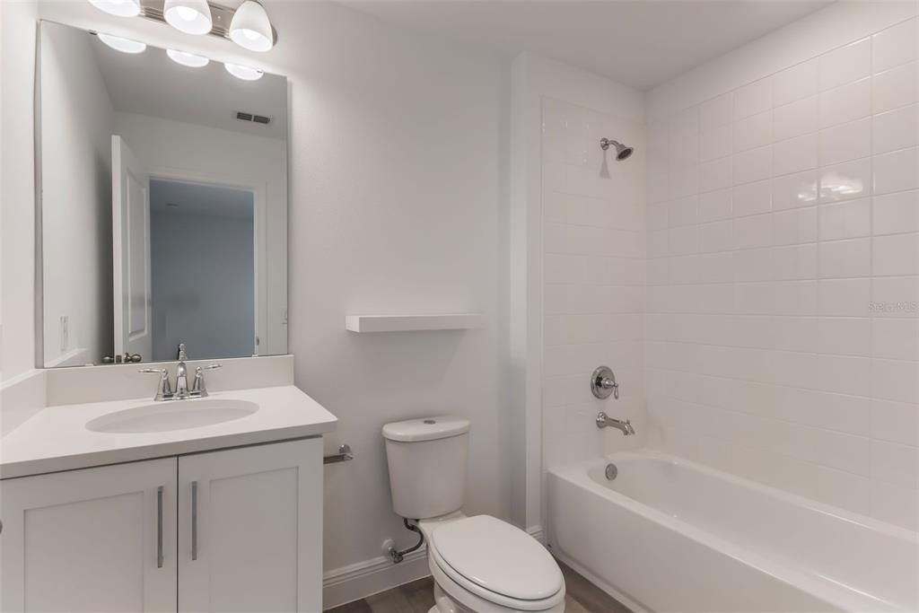 For Rent: $3,000 (4 beds, 3 baths, 2614 Square Feet)