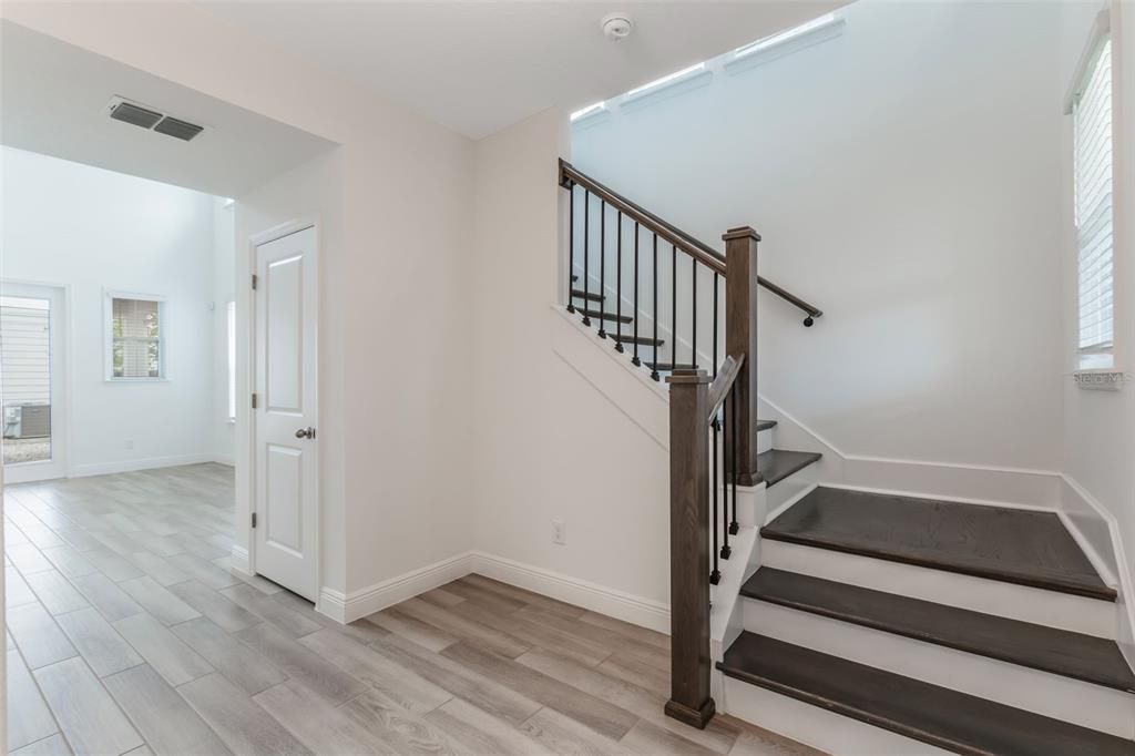 For Rent: $3,000 (4 beds, 3 baths, 2614 Square Feet)