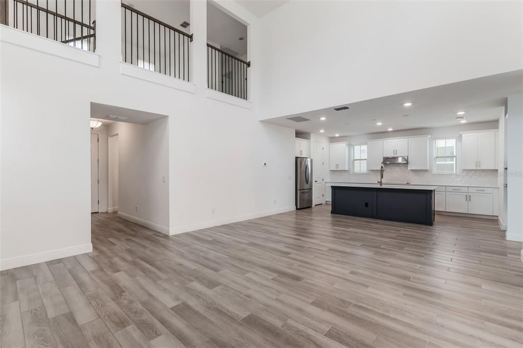 For Rent: $3,000 (4 beds, 3 baths, 2614 Square Feet)
