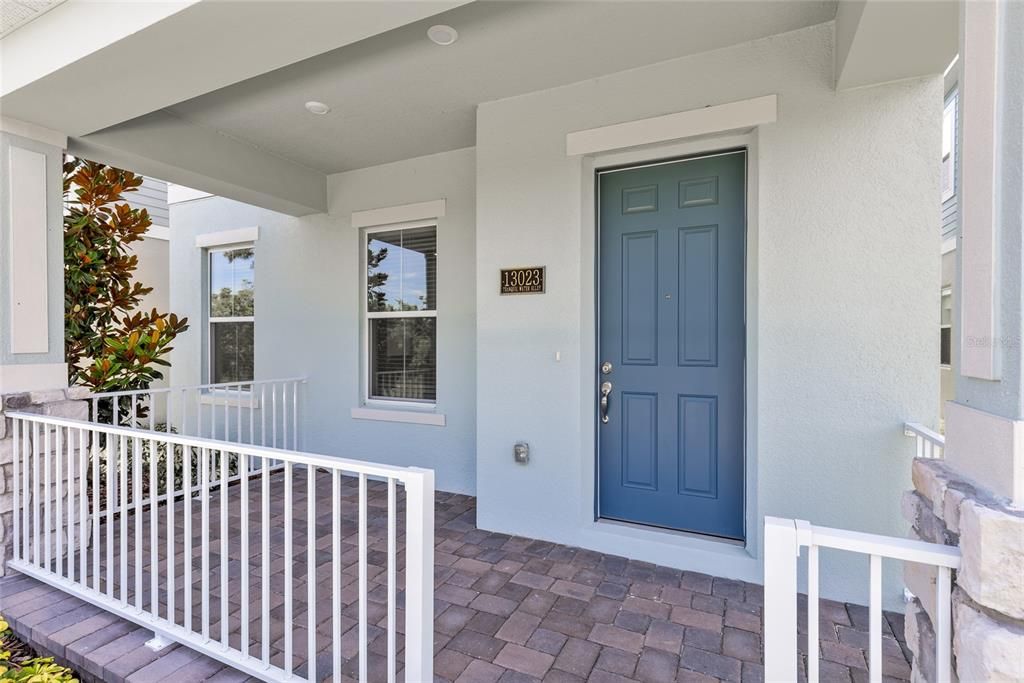 For Sale: $539,990 (3 beds, 2 baths, 2078 Square Feet)