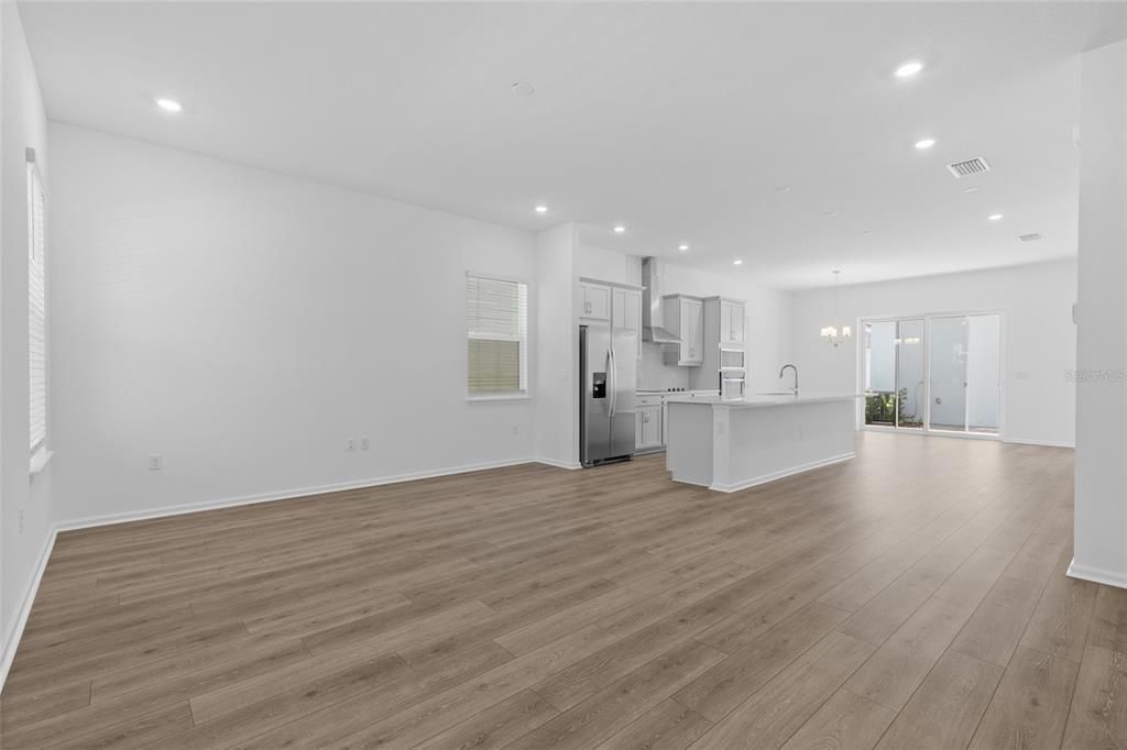 For Sale: $539,990 (3 beds, 2 baths, 2078 Square Feet)