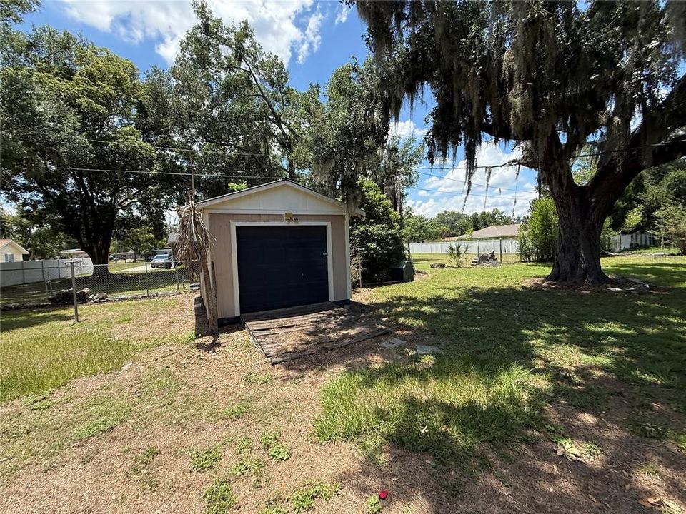 For Sale: $289,000 (3 beds, 2 baths, 1763 Square Feet)