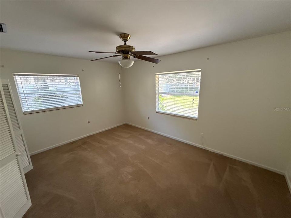 For Sale: $289,000 (3 beds, 2 baths, 1763 Square Feet)
