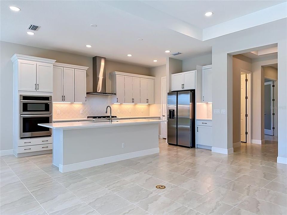 For Sale: $812,990 (3 beds, 2 baths, 2023 Square Feet)