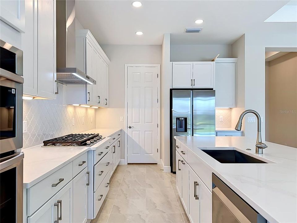 For Sale: $812,990 (3 beds, 2 baths, 2023 Square Feet)