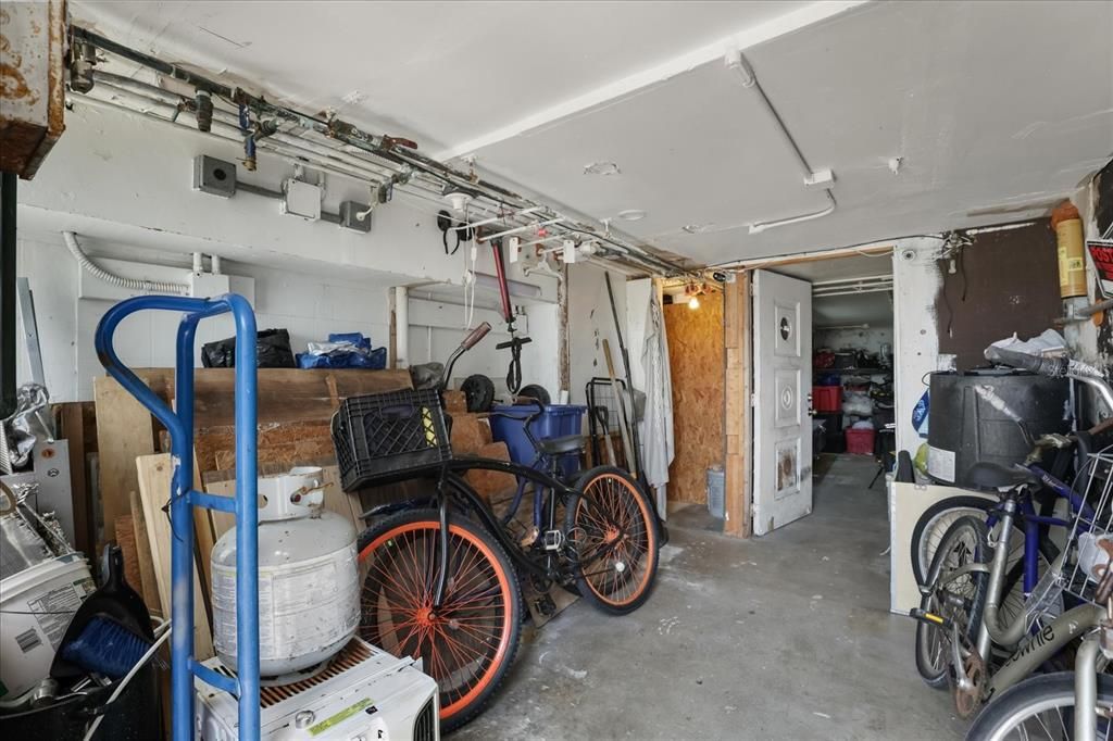 En Venta: $749,000 (5 camas, 0 baños, 2972 Pies cuadrados)