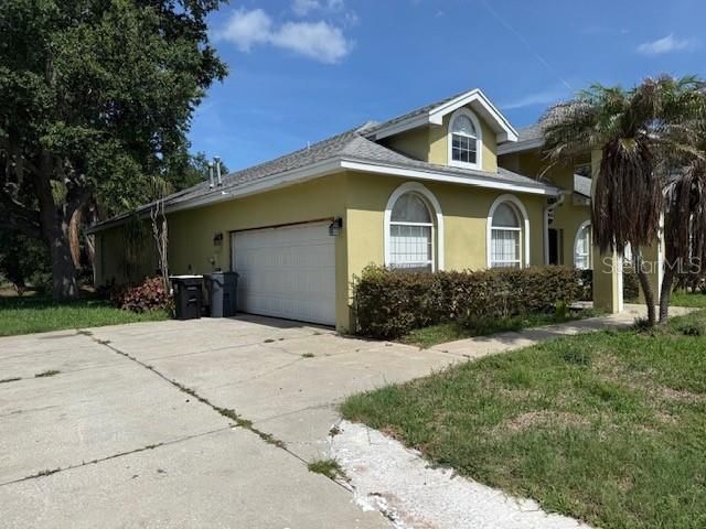 En Venta: $365,000 (4 camas, 2 baños, 2460 Pies cuadrados)