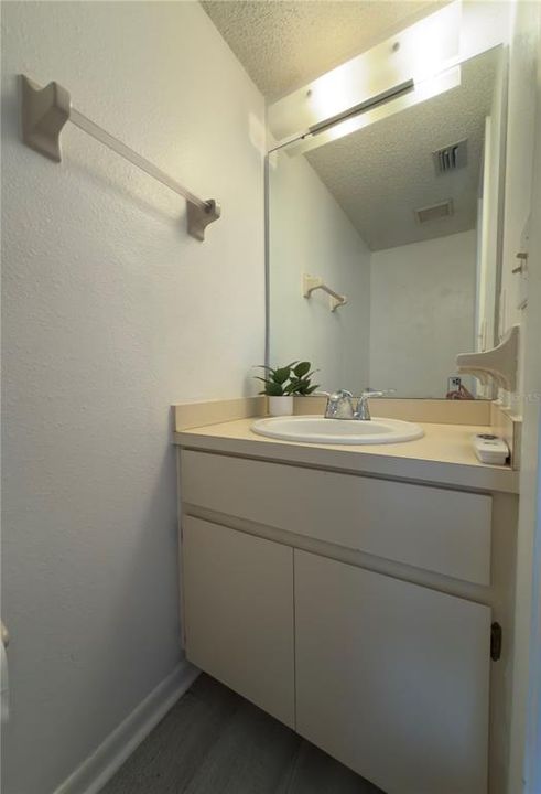 For Sale: $189,000 (2 beds, 2 baths, 1118 Square Feet)