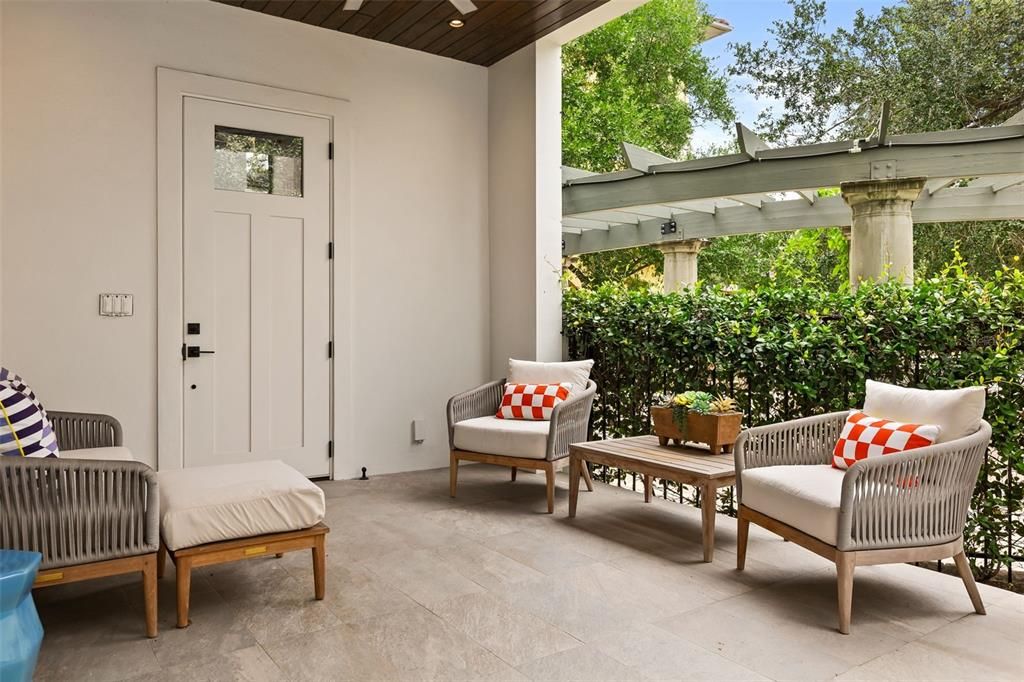 En Venta: $2,800,000 (3 camas, 3 baños, 3286 Pies cuadrados)