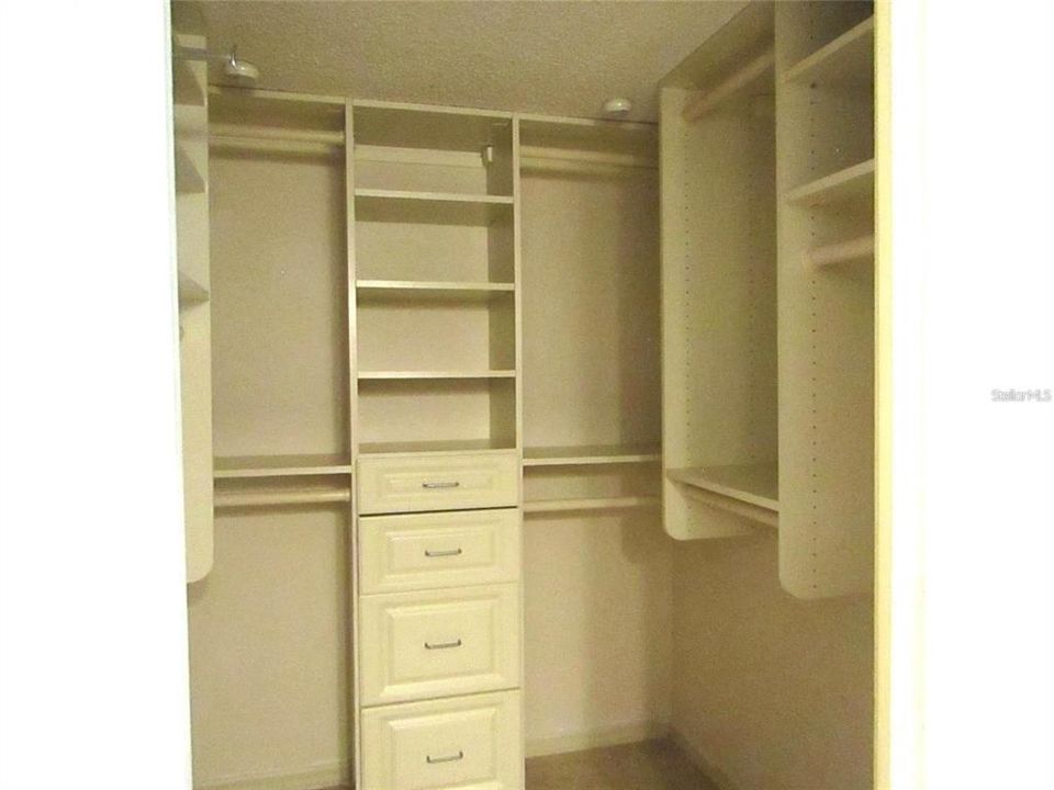 En Renta: $1,900 (2 camas, 2 baños, 1060 Pies cuadrados)