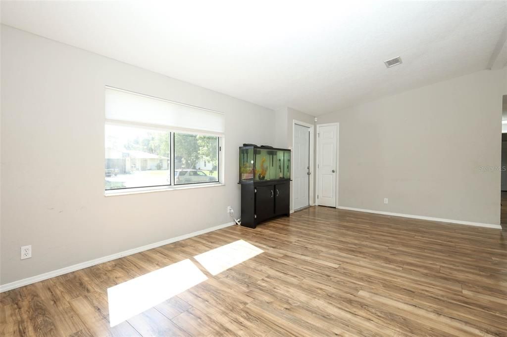 En Venta: $258,900 (3 camas, 2 baños, 1194 Pies cuadrados)