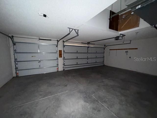 En Venta: $325,000 (4 camas, 3 baños, 2722 Pies cuadrados)