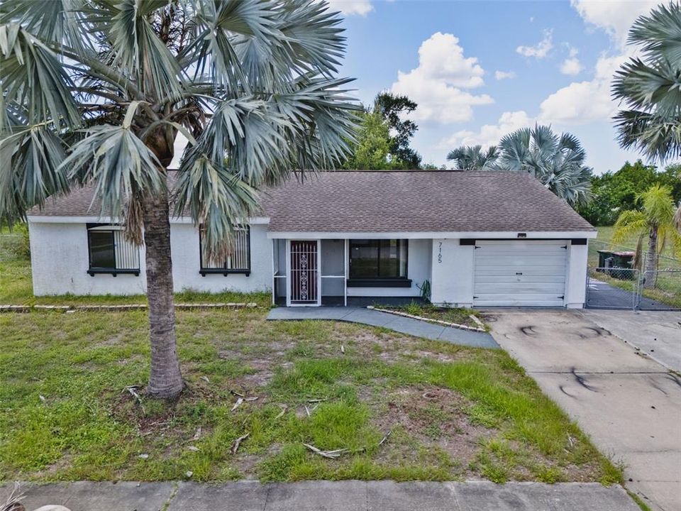 For Sale: $186,000 (3 beds, 2 baths, 1320 Square Feet)