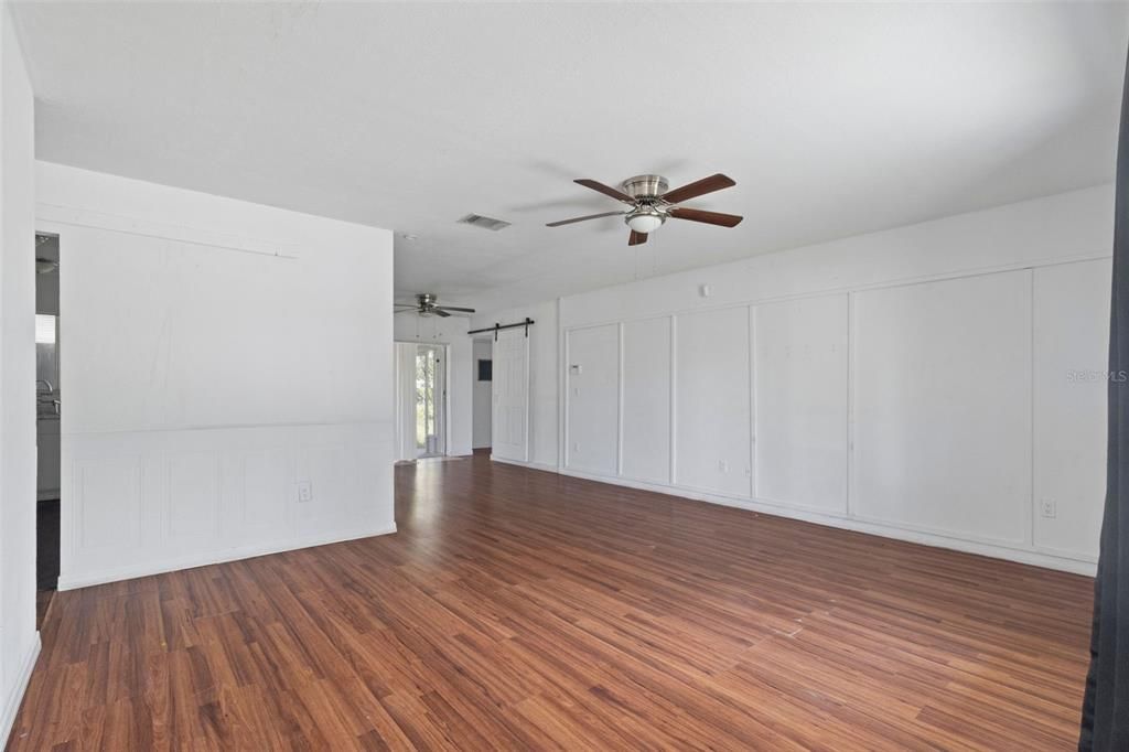 For Sale: $186,000 (3 beds, 2 baths, 1320 Square Feet)