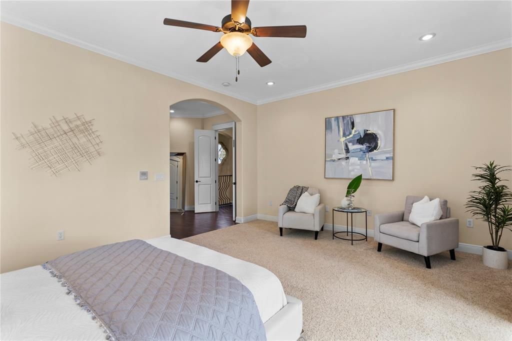 For Sale: $2,189,000 (5 beds, 5 baths, 4546 Square Feet)