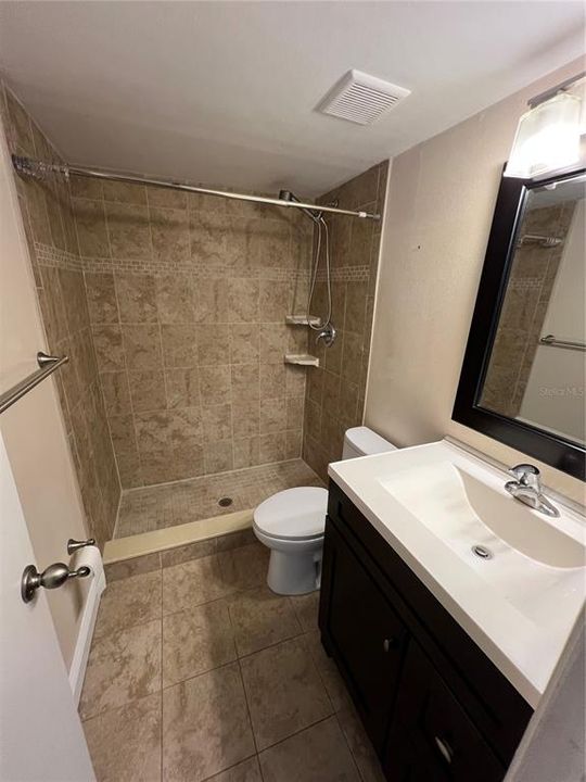 En Venta: $294,900 (3 camas, 2 baños, 1054 Pies cuadrados)