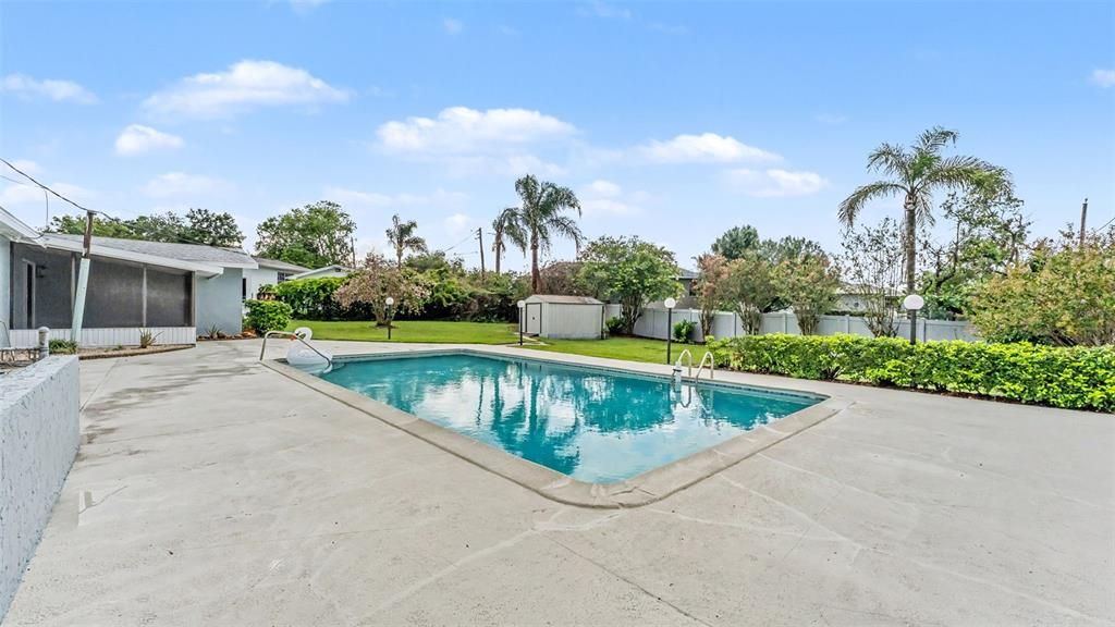 На продажу: $445,000 (3 спален, 2 ванн, 1919 Квадратных фут)