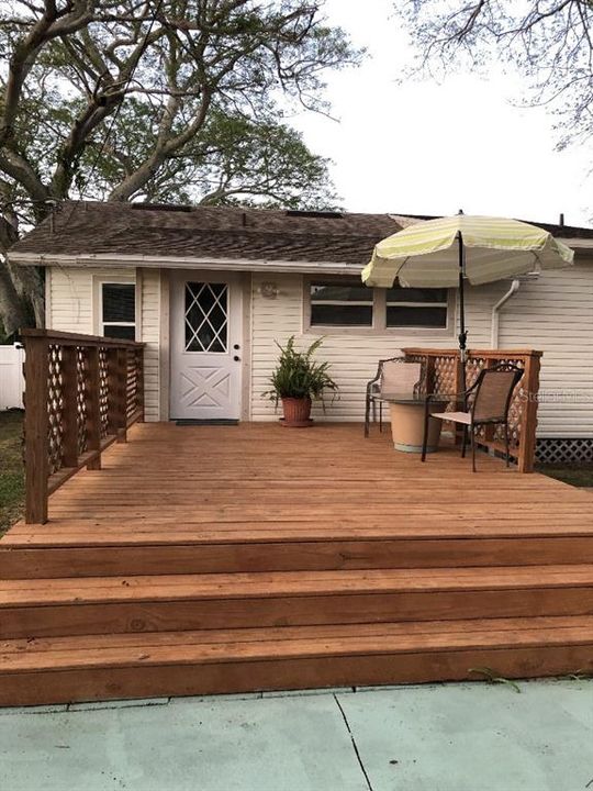 Activo con contrato: $275,000 (2 camas, 2 baños, 1075 Pies cuadrados)