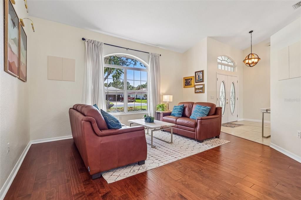 For Sale: $444,900 (3 beds, 3 baths, 2430 Square Feet)