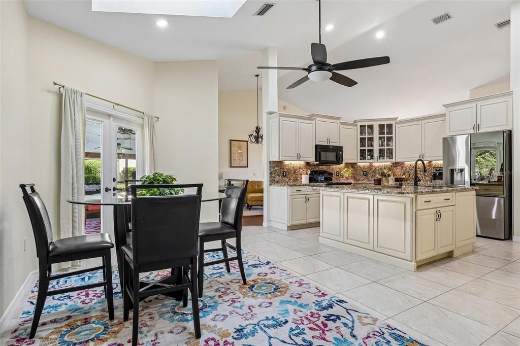 For Sale: $444,900 (3 beds, 3 baths, 2430 Square Feet)