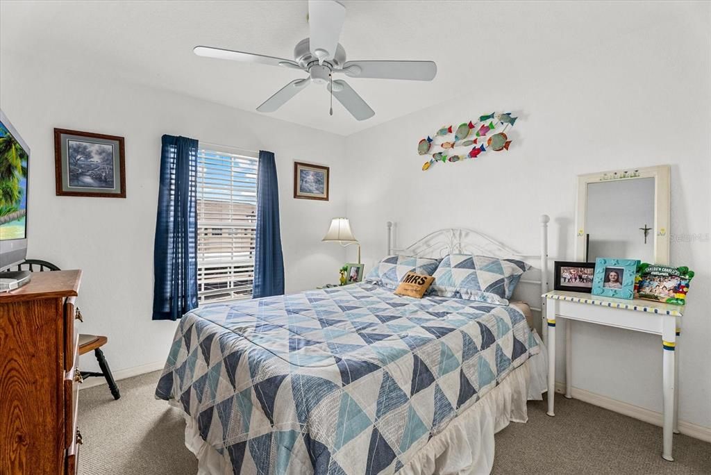 For Sale: $237,900 (3 beds, 2 baths, 1489 Square Feet)